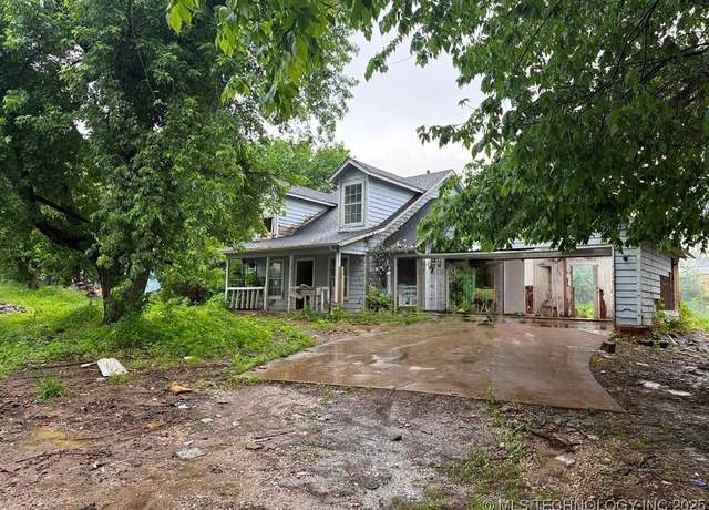 Property at 14337 E 156th St N, Collinsville, OK 74021, 3 beds, 2 baths