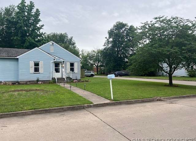 Property at 2201 Baugh St, Muskogee, OK 74403, 2 beds, 2 baths