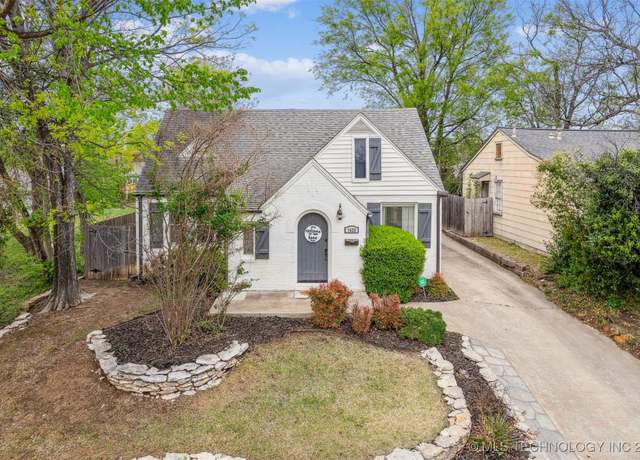 Property at 1433 E 36th St, Tulsa, OK 74105, 3 beds, 3 baths