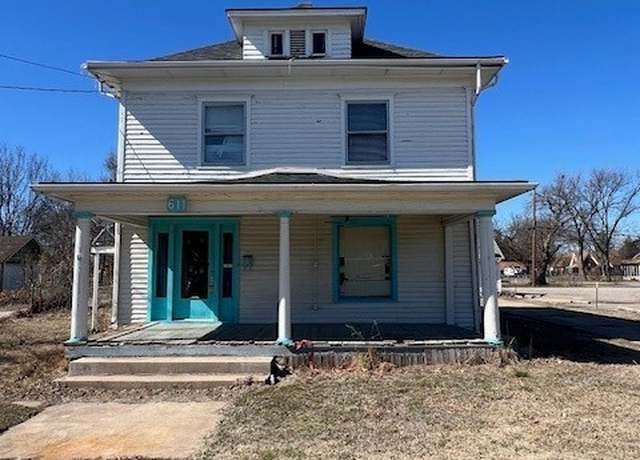 Property at 611 N Delaware St, Dewey, OK 74029, 4 beds, 1.5 baths