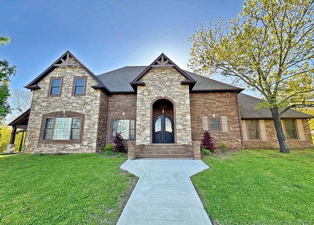 Property at 21149 S Highway View Dr, Tahlequah, OK 74464, 4 beds, 4.5 baths