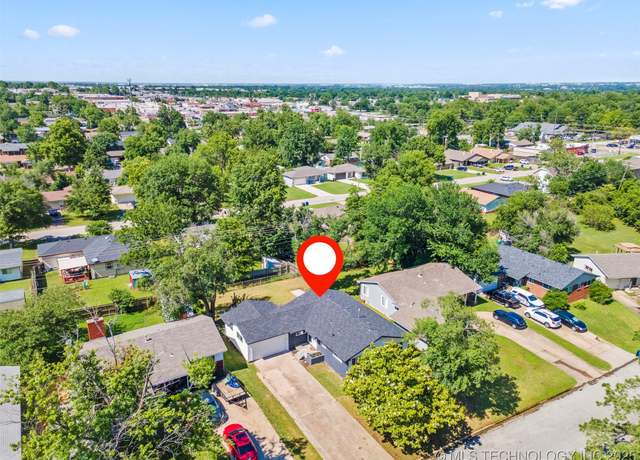 Property at 5939 E 26th St, Tulsa, OK 74114, 3 beds, 2 baths