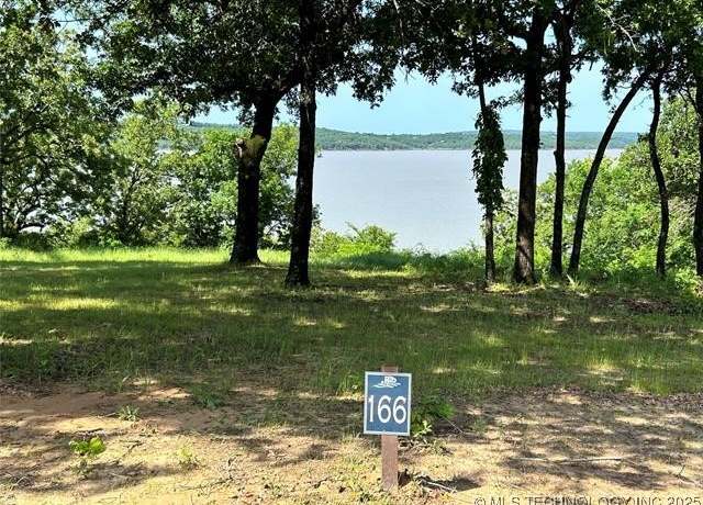 Property at 166 Patriot Pointe, Eufaula, OK 74432