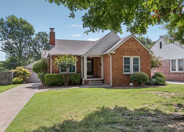 Property at 1427 S Knoxville Ave, Tulsa, OK 74112, 2 beds, 1 bath