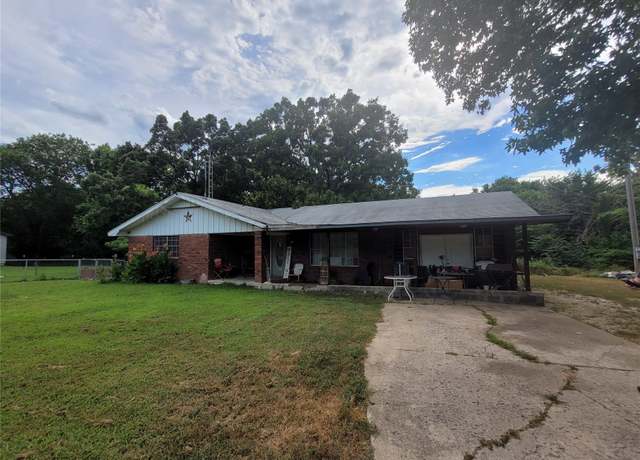 Property at 6752 S 444 Rd, Locust Grove, OK 74352, 3 beds, 2 baths