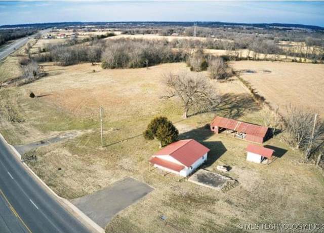 Property at 11470 S Highway 64, Muskogee, OK 74403, 1 bath