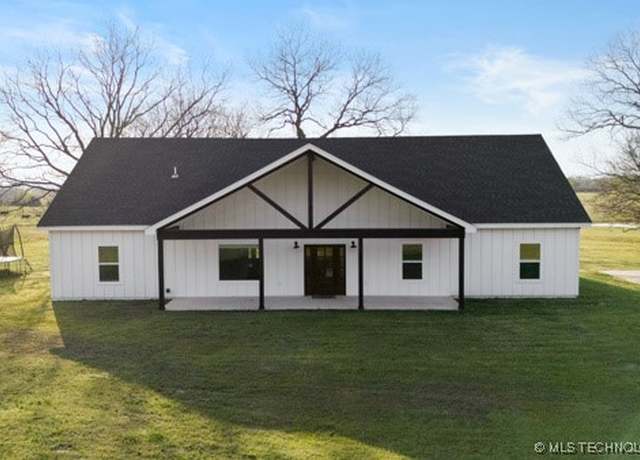 Property at 22841 County Road 3620, Stonewall, OK 74871, 4 beds, 2 baths