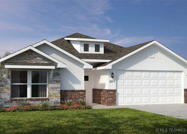 Property at 2042 E 129th St S, Jenks, OK 74037, 4 beds, 2 baths