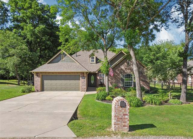 Property at 26233 E 114th Pl, Coweta, OK 74429, 4 beds, 2 baths