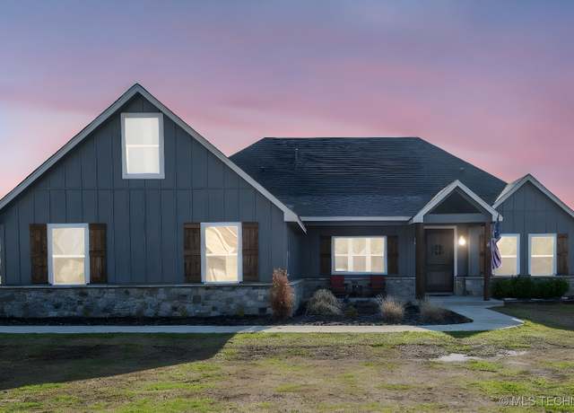 Property at 102 Driftwood Dr, Adair, OK 74330, 4 beds, 3 baths