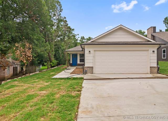 Property at 116 E 48th St, Sand Springs, OK 74063, 4 beds, 2 baths