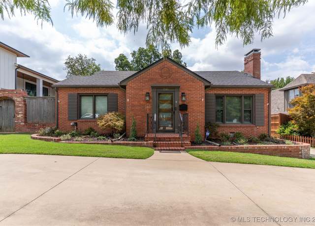 Property at 1540 E 36th St, Tulsa, OK 74105, 3 beds, 3 baths
