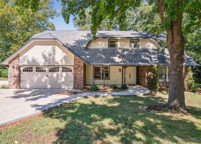 Property at 24322 S Beulah Cv, Claremore, OK 74019, 3 beds, 2 baths