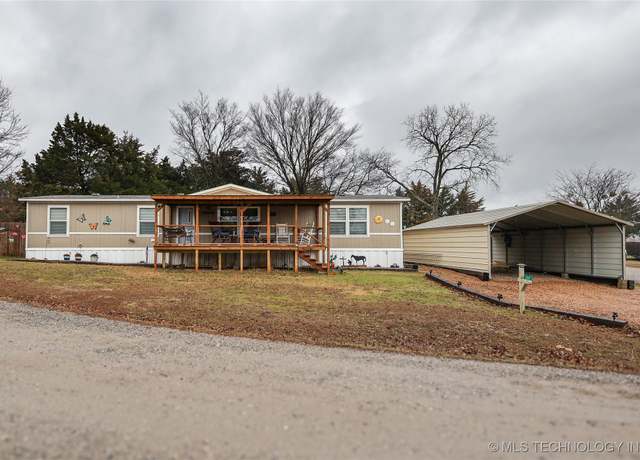 Property at 209 Union, Sulphur, OK 73086, 3 beds, 2 baths
