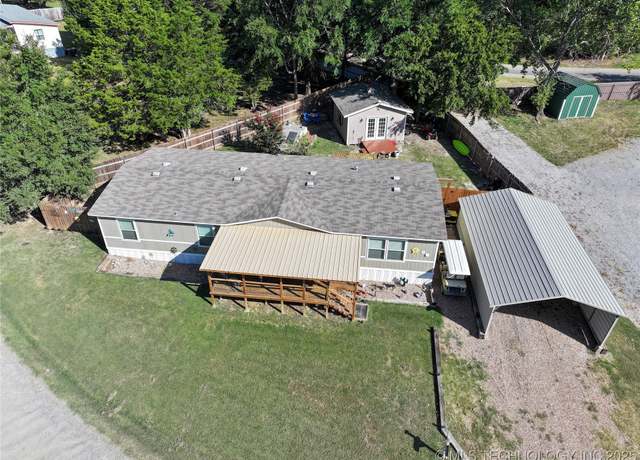 Property at 209 Union, Sulphur, OK 73086, 3 beds, 2 baths