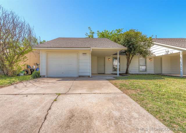 Property at 1601 W Madison St, Broken Arrow, OK 74012, 6 beds, 4 baths