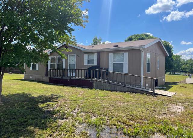 Property at 42 S Sexton Rd, Calera, OK 74730, 3 beds, 2 baths