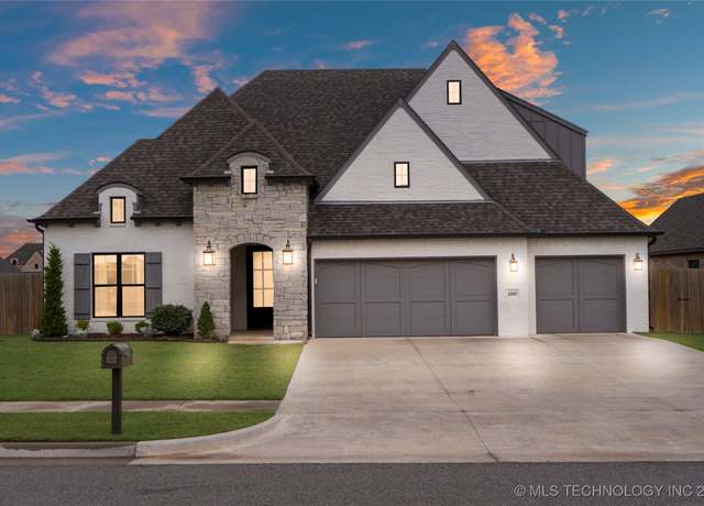 Property at 6005 E 128th St S, Bixby, OK 74008, 4 beds, 3.5 baths