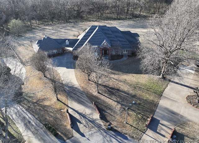 Property at 4412 W Ithica St, Broken Arrow, OK 74012, 5 beds, 4.5 baths