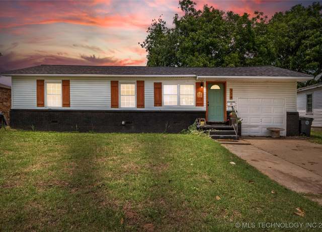 Property at 114 S 42nd WestAvenue, Tulsa, OK 74127, 4 beds, 1 bath