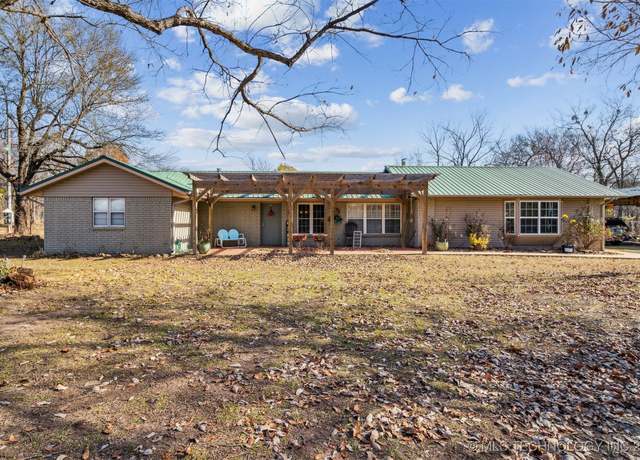 Property at 133 SW 650 Rd, Chouteau, OK 74337, 4 beds, 2 baths