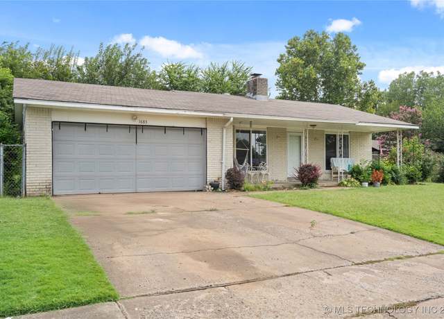 Property at 1683 S Redbud Ave, Broken Arrow, OK 74012, 3 beds, 1.5 baths
