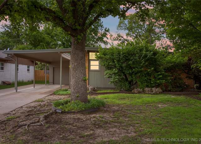 Property at 5135 E 27th Pl, Tulsa, OK 74114, 3 beds, 2 baths