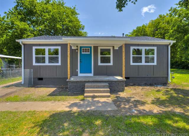 Property at 1541 N Xanthus Ave, Tulsa, OK 74110, 4 beds, 3 baths
