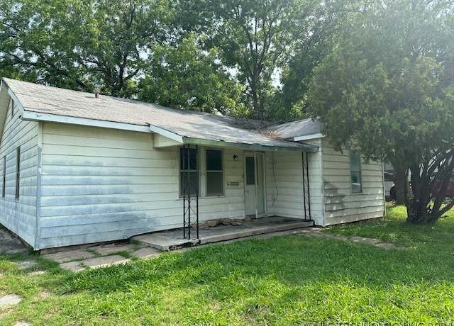Property at 703 15th Ave NW, Ardmore, OK 73401, 2 beds, 1 bath