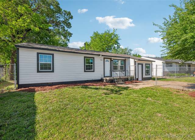 Property at 920 E 33rd St N, Tulsa, OK 74106, 3 beds, 1 bath