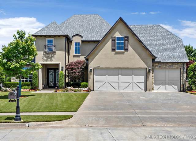 Property at 4401 S Quinoa Ave, Broken Arrow, OK 74011, 5 beds, 4.5 baths