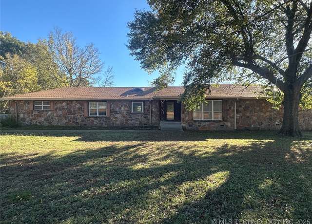 Property at 7889 W State Highway 31, Mcalester, OK 74501, 2 beds, 2 baths