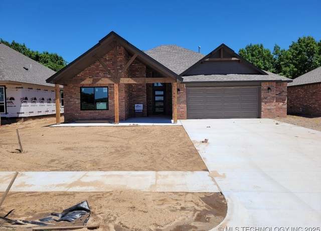 Property at 13145 S 105th EastAvenue, Bixby, OK 74008, 3 beds, 2 baths