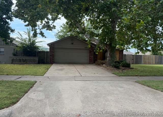 Property at 6128 S Madison Pl, Tulsa, OK 74136, 3 beds, 2 baths