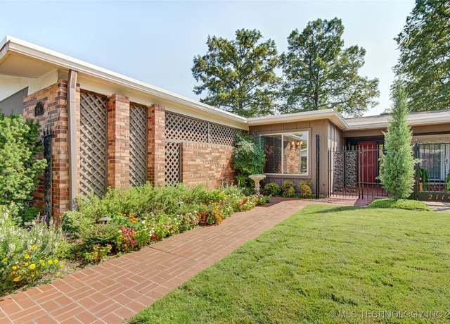 Property at 2116 E 59th Pl Unit 4F, Tulsa, OK 74105, 2 beds, 2 baths