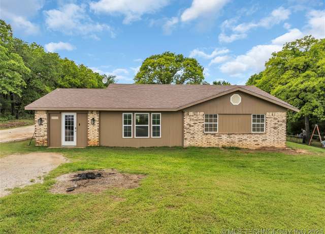 Property at 2350 Oak Creek Acres, Sulphur, OK 73086, 3 beds, 1.5 baths
