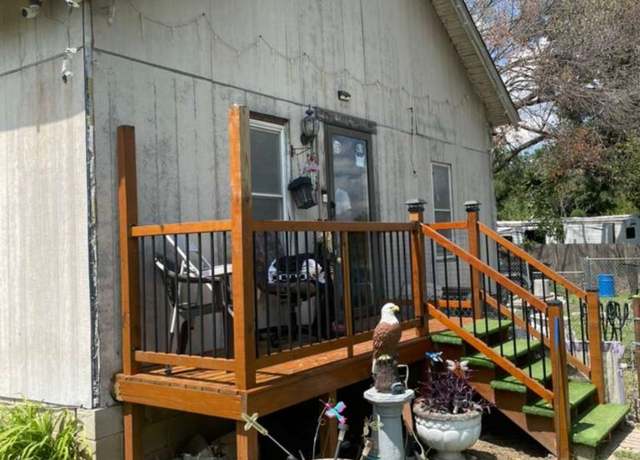 Property at 1747 E Latimer Pl, Tulsa, OK 74110, 3 beds, 1 bath