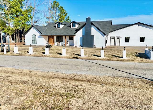 Property at 501 NW L. St, Stigler, OK 74462, 4 beds, 3 baths