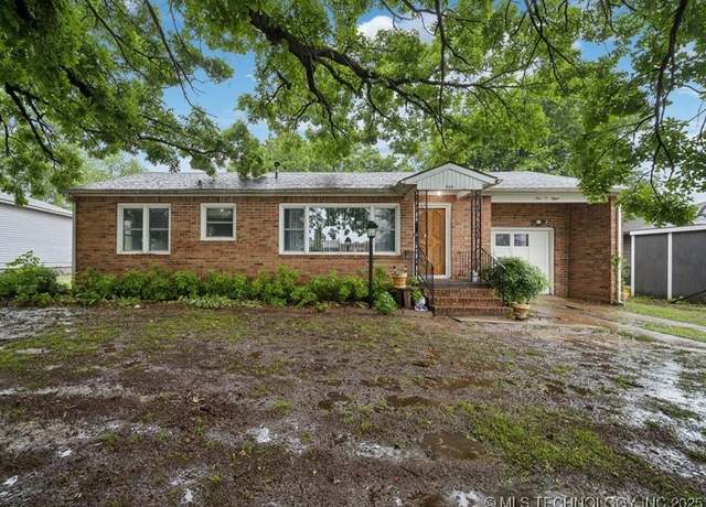 Property at 508 Emerson Dr, Okmulgee, OK 74447, 4 beds, 2 baths