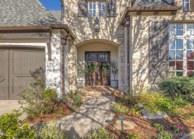 Property at 4421 S Retana Ave, Broken Arrow, OK 74011, 5 beds, 4.5 baths