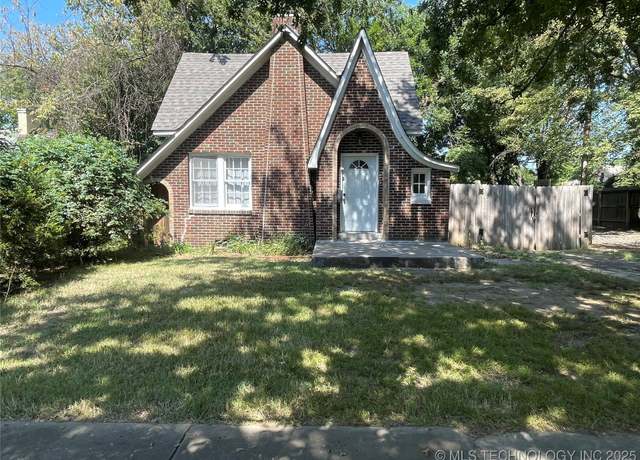 Property at 319 S 15th St, Muskogee, OK 74401, 1 bed, 1 bath