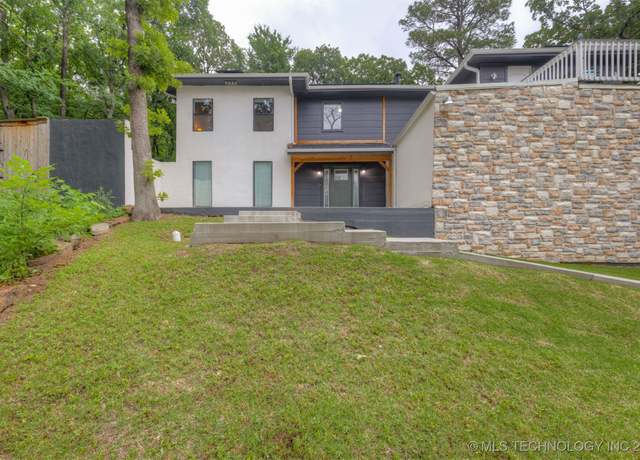Property at 7423 S Urbana Ave, Tulsa, OK 74136, 4 beds, 3 baths
