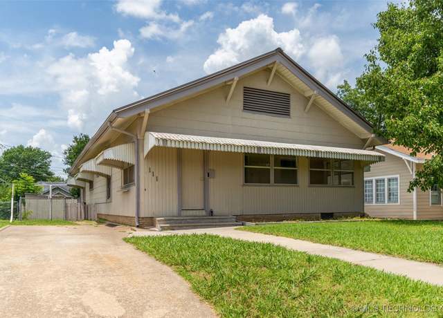 Property at 111 S Chickasaw Ave, Bartlesville, OK 74003, 3 beds, 1 bath