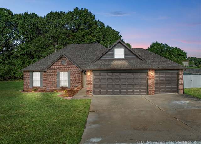 Property at 14174 S 220th EastAvenue, Coweta, OK 74429, 3 beds, 2 baths