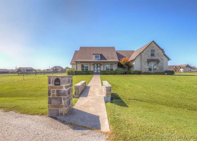 Property at 22282 E 101st Pl S, Broken Arrow, OK 74014, 4 beds, 3.5 baths