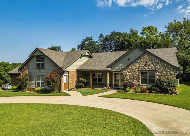 Property at 6717 S Oswego Ave, Tulsa, OK 74136, 4 beds, 2.5 baths