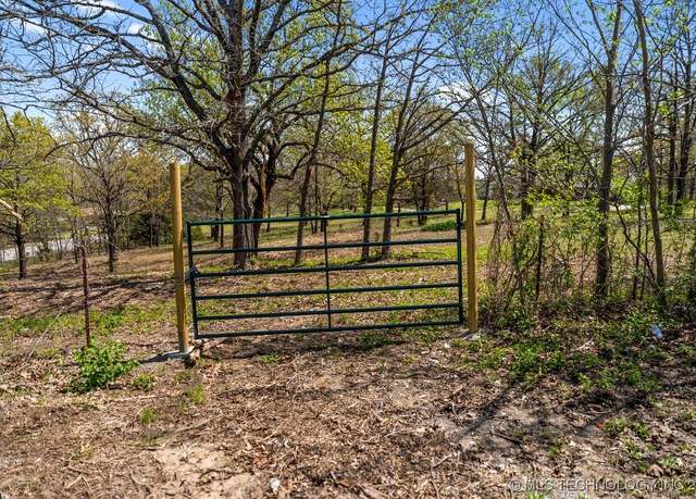 Property at 01 Hickory Bluff Rd, Sapulpa, OK 74067