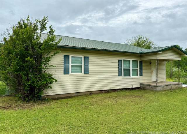 Property at 26945 S 206 Rd, Henryetta, OK 74437, 3 beds, 1.5 baths