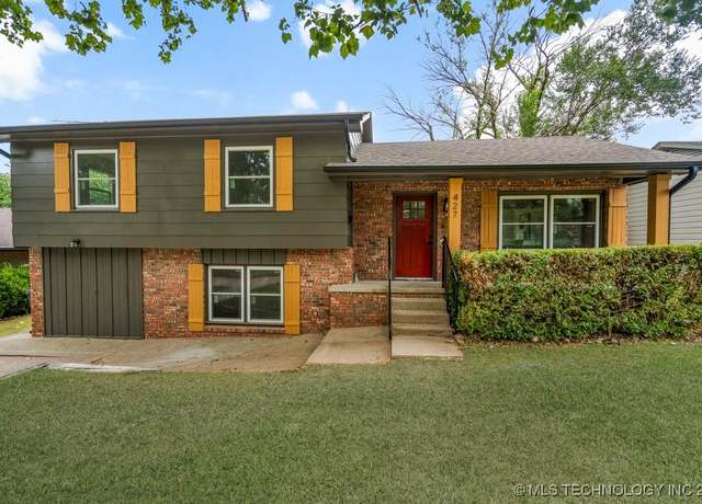 Property at 427 N Moccasin Pl, Sapulpa, OK 74066, 3 beds, 2 baths