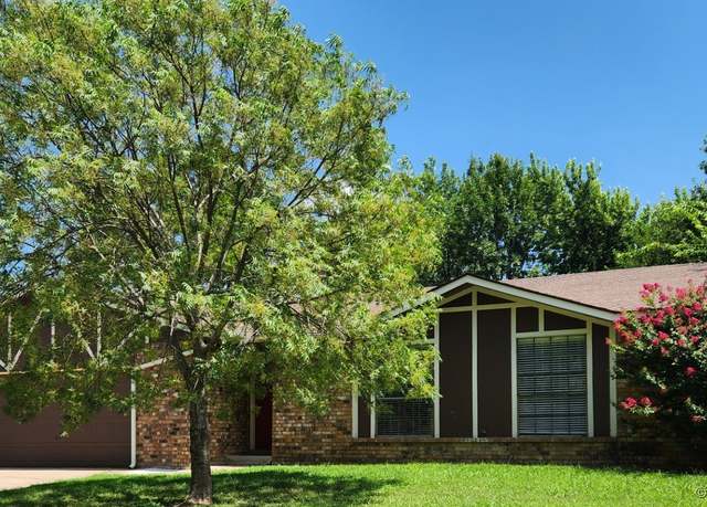Property at 1669 S Pine Ave W, Broken Arrow, OK 74012, 3 beds, 2 baths